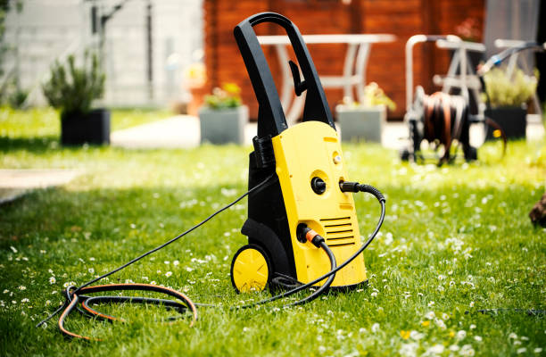 Best Soft Washing  in Harristown, IL
